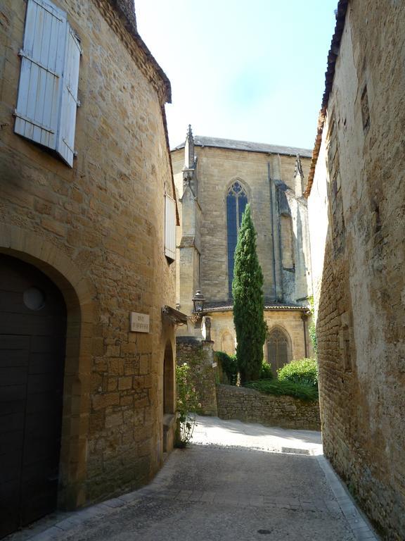 Le Grand Appartement D'Albusse Sarlat-la-Caneda Exterior photo