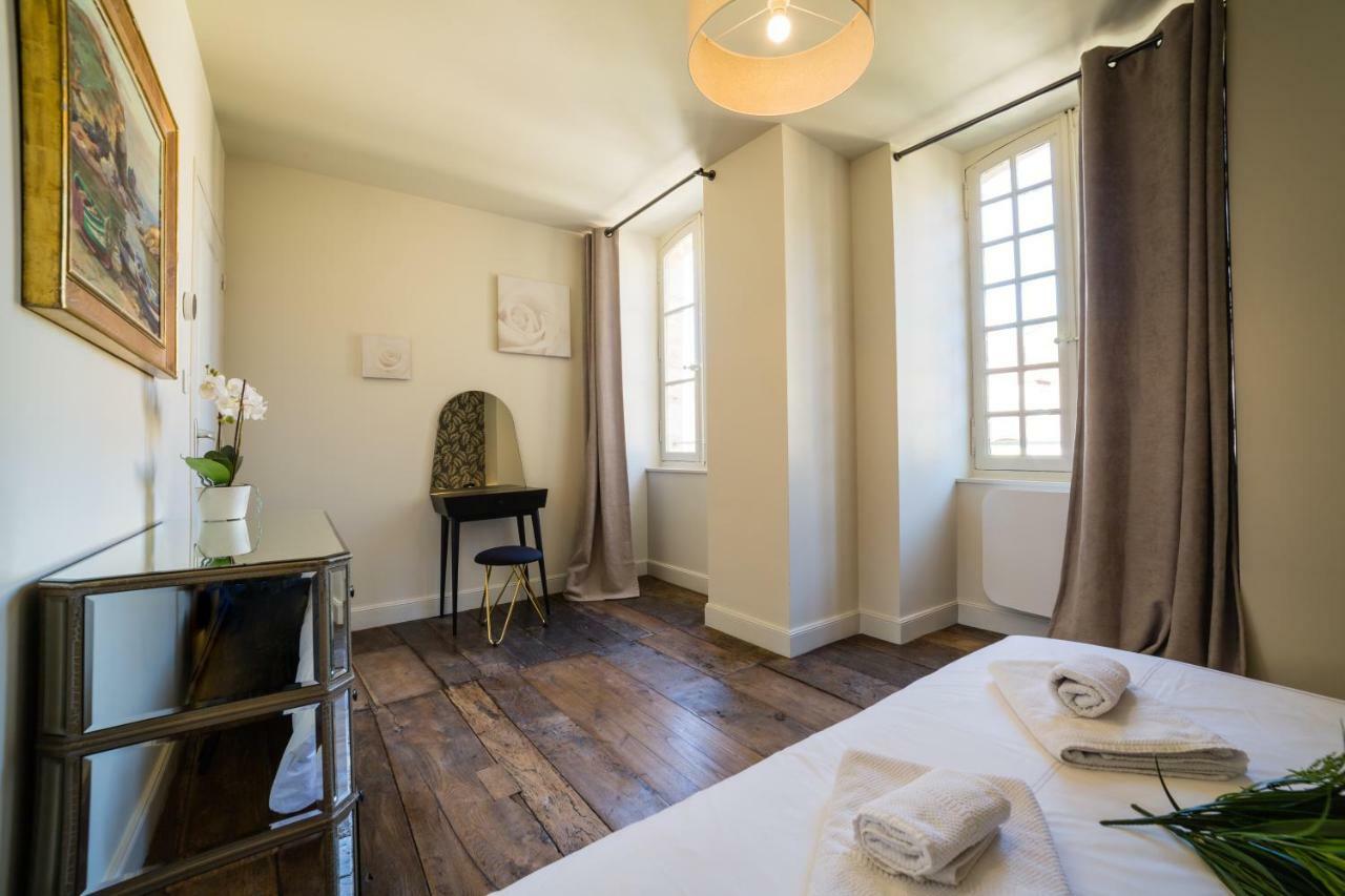 Le Grand Appartement D'Albusse Sarlat-la-Caneda Exterior photo